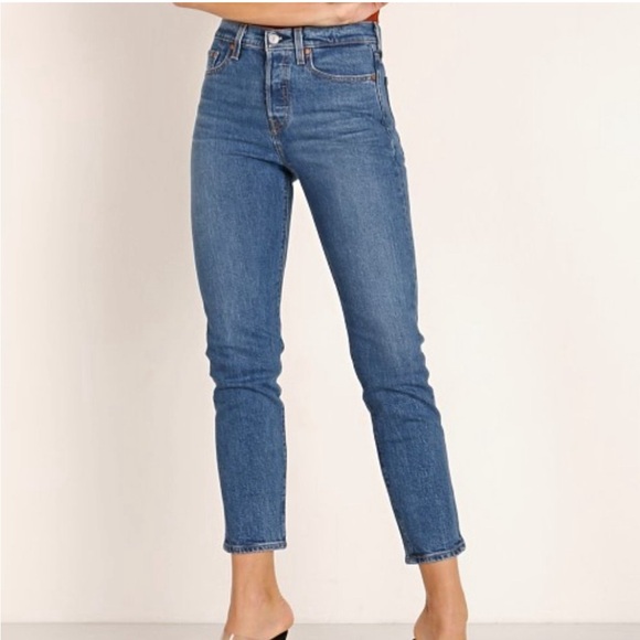 Levi’s Wedgie Icon Jeans - Picture 4 of 11